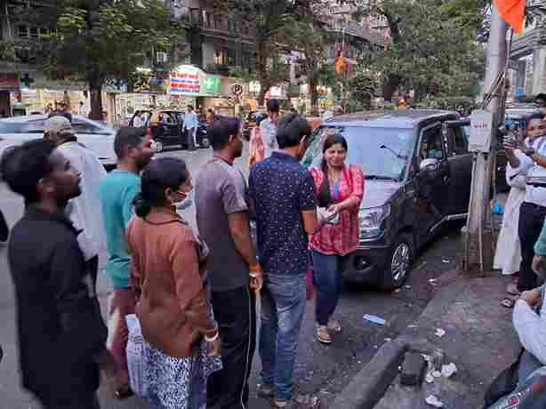 Meal Distribution outside the Hospital